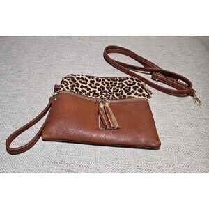 Jen + Co  Tara Bag Two Tone Cheeta Print Clutch Crossbody Peta Approved Vegan